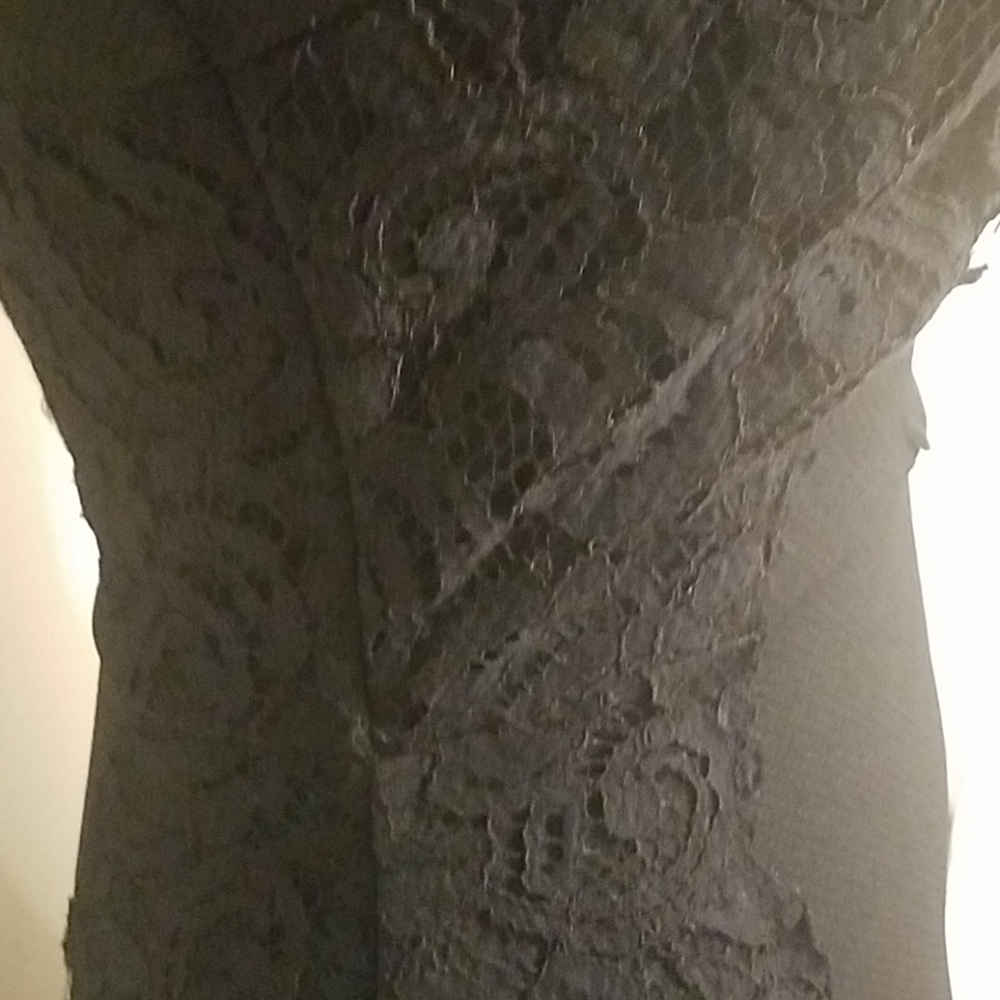 Dress - Picture 3 of 6